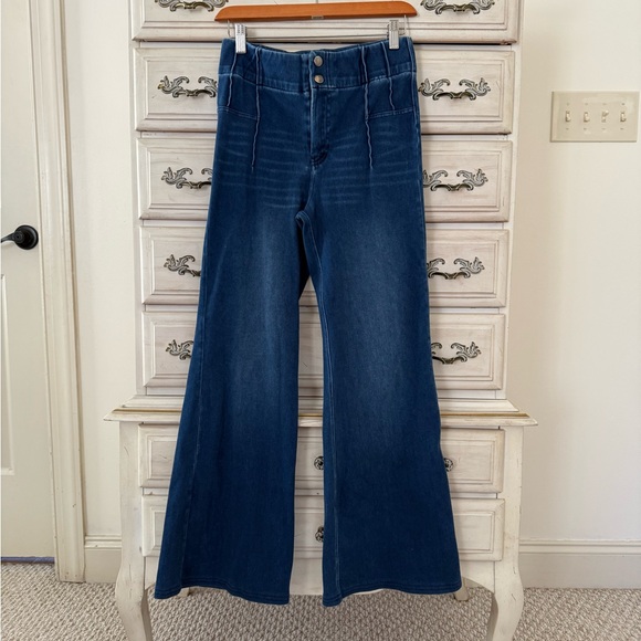 Vici Denim - Vici Dark Wash Flare Leg Jeans